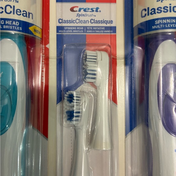 Crest ClassicClean Electric Spin Toothbrush Set - Teal Violet with extra brushes - Picture 7 of 7